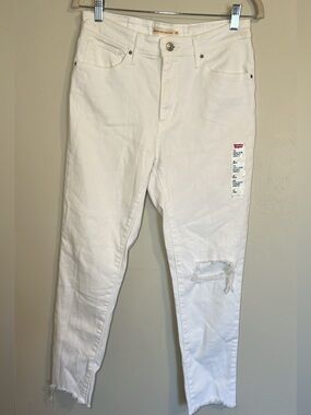 Levi's White Women's 721 High Rise Skinny Ankle Jeans with Knee Rip New no tags